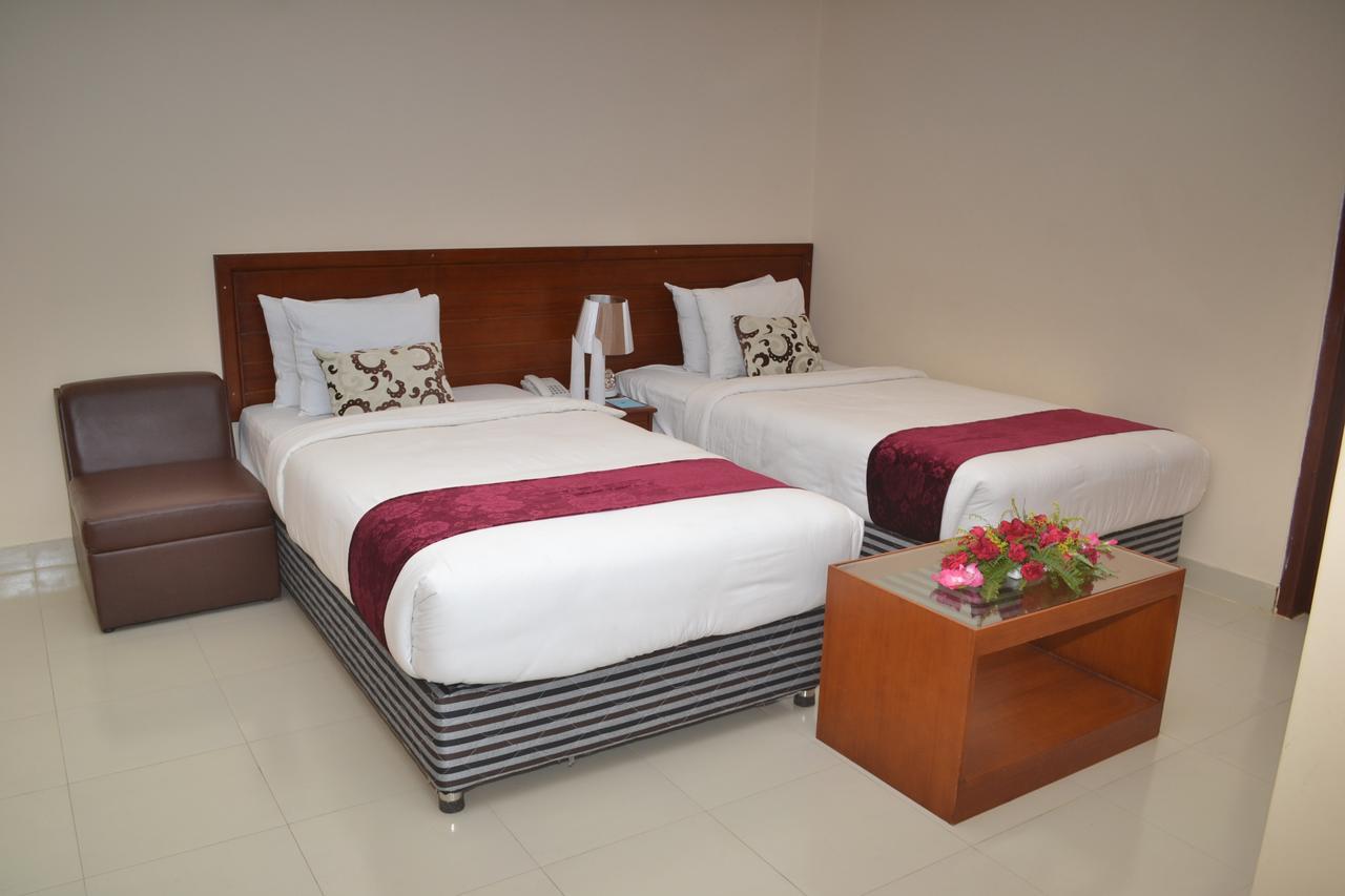 Lighthouse Family Retreat Hotel Cox's Bazar Buitenkant foto
